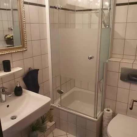 Apartment Zentrale Messe/ferien Whg Mit Garten & Parkplatz Ratingen