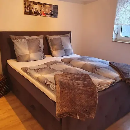 Apartment Zentrale Messe/ferien Whg Mit Garten & Parkplatz