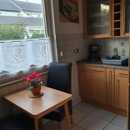 Apartment Zentrale Messe/ferien Whg Mit Garten & Parkplatz